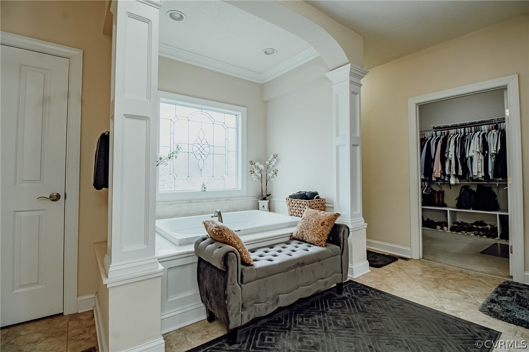 6809 West Quaker Road Disputanta, VA 23842 - Photo 32 of 49 a living room with furniture and a window
