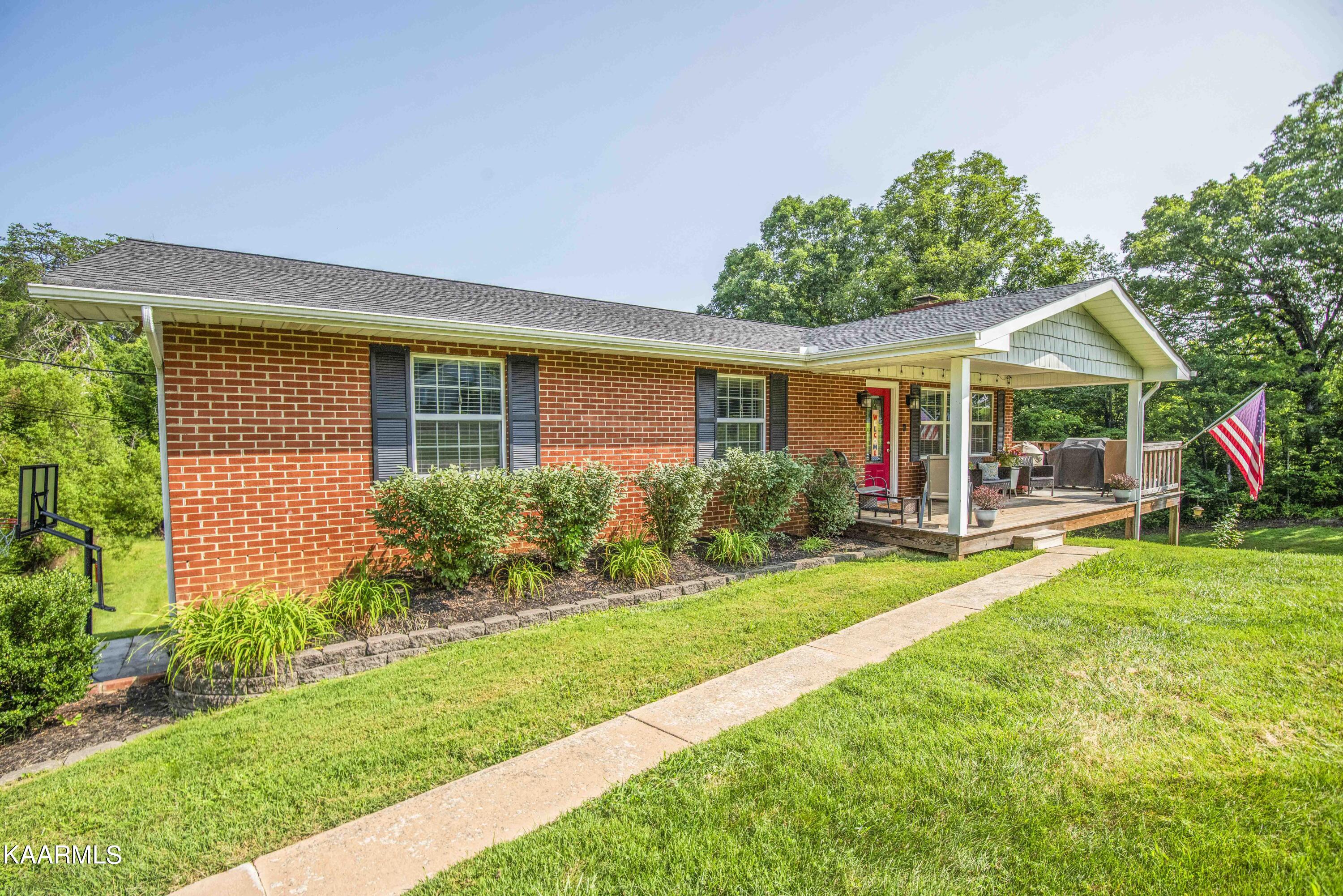 7217 North Ruggles Ferry Pike Knoxville, TN 37924 - Photo 2 of 20 exterior 1_1