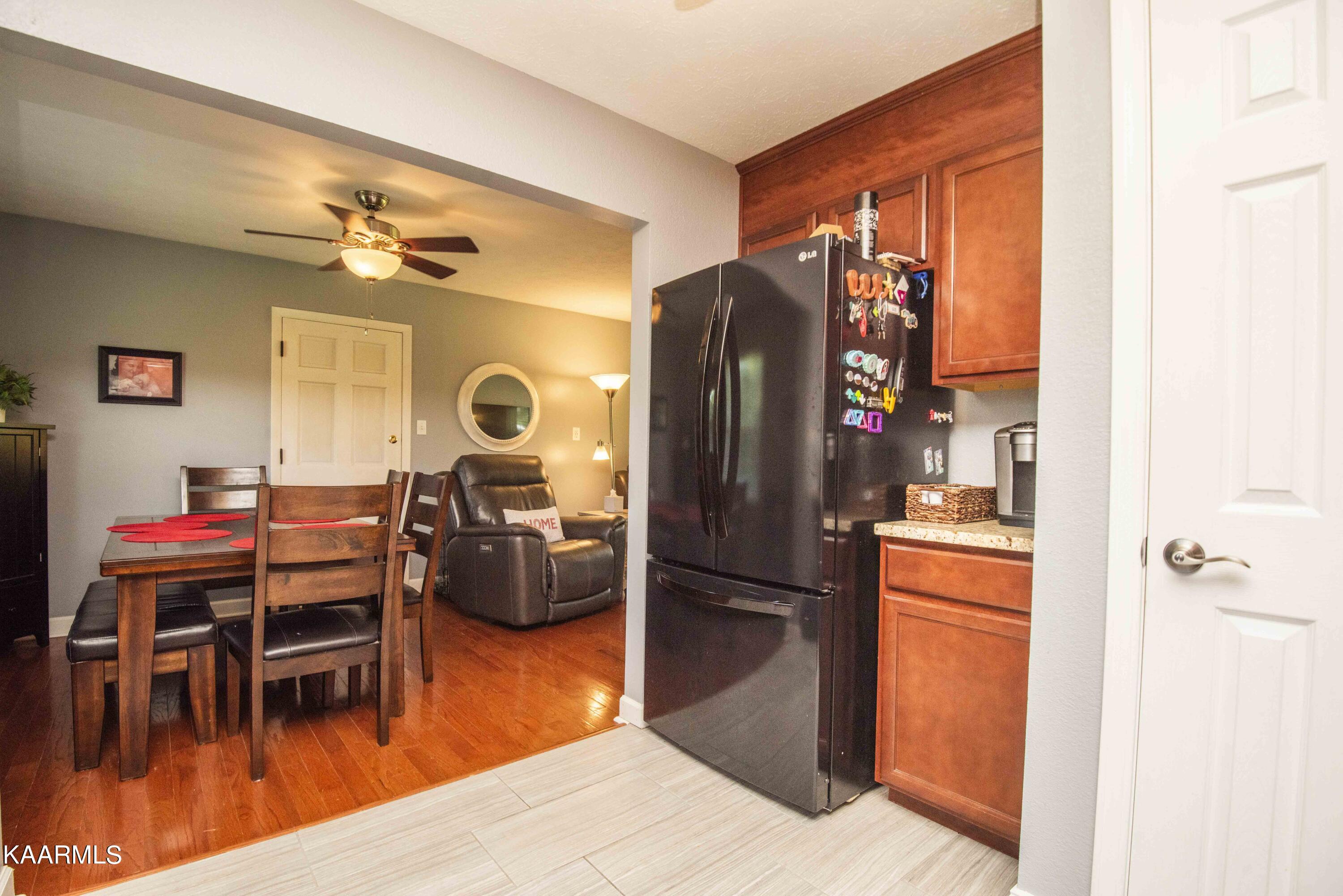 7217 North Ruggles Ferry Pike Knoxville, TN 37924 - Photo 9 of 20 kitchen 2_1