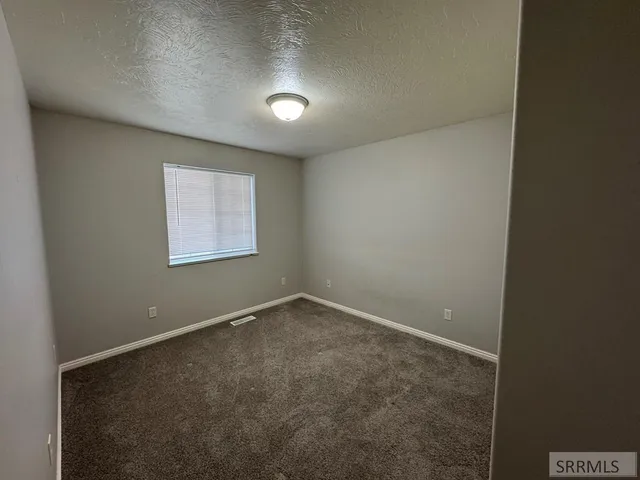 $405,000 | 3736 Ellendale Circle, Ammon, ID 83406