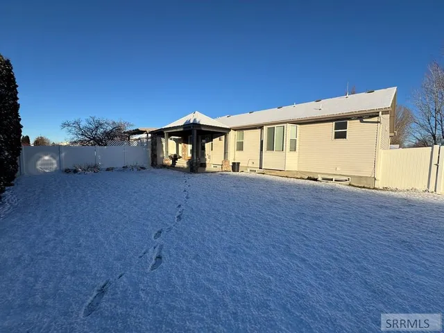 $405,000 | 3736 Ellendale Circle, Ammon, ID 83406