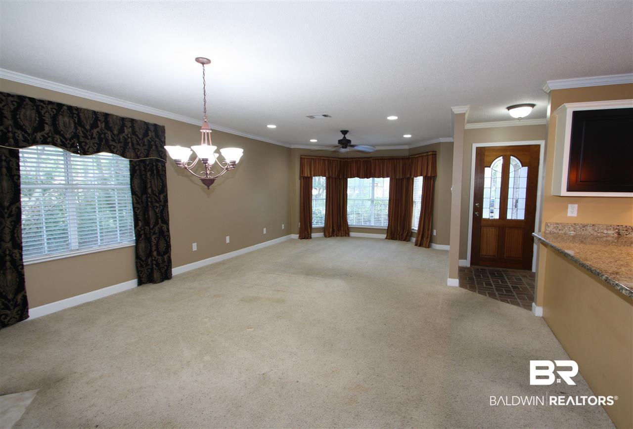 950 McNeil Avenue Mobile, AL 36609 - Photo 2 of 16
