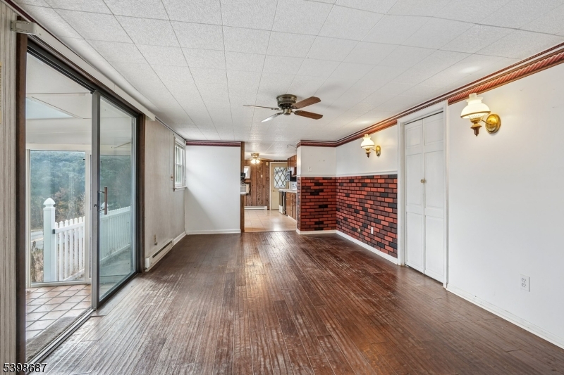 398 Riegelsville Milford Road Milford, NJ 08848 - Photo 11 of 22