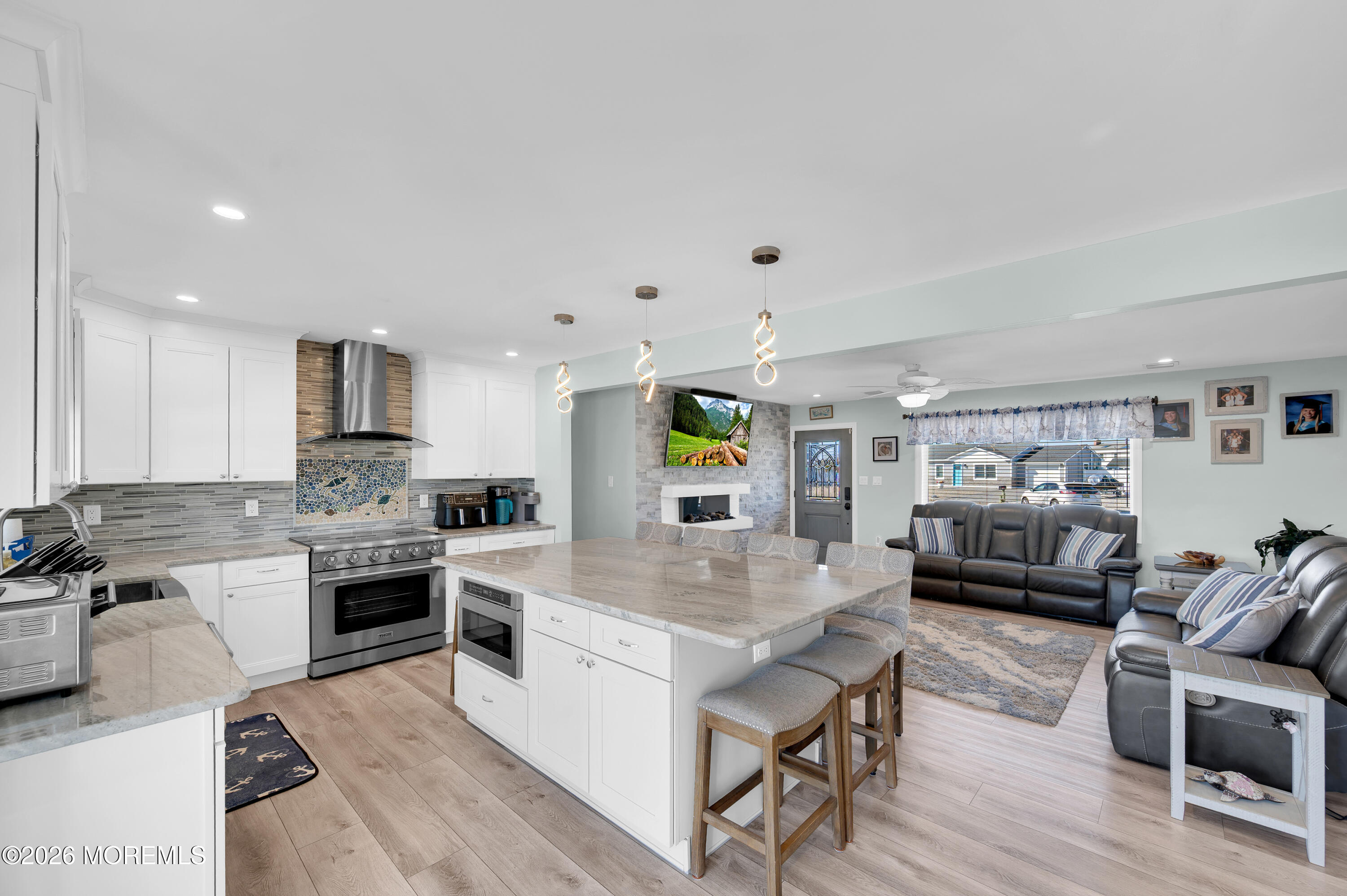 204 Biscayne Road Barnegat, NJ 08005 - Photo 13 of 43 Kitchen 5