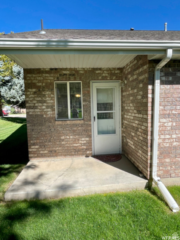 1162 East 330 North Payson, UT 84651 - Photo 2 of 41