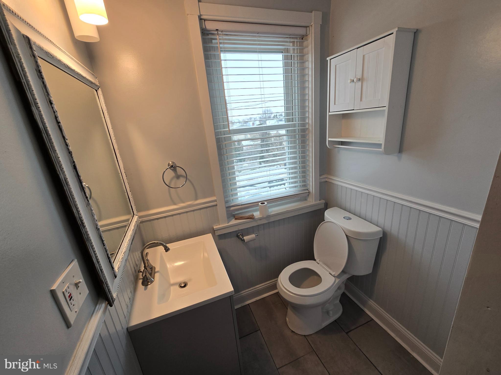 460 Shurs Lane Philadelphia, PA 19128 - Photo 9 of 27