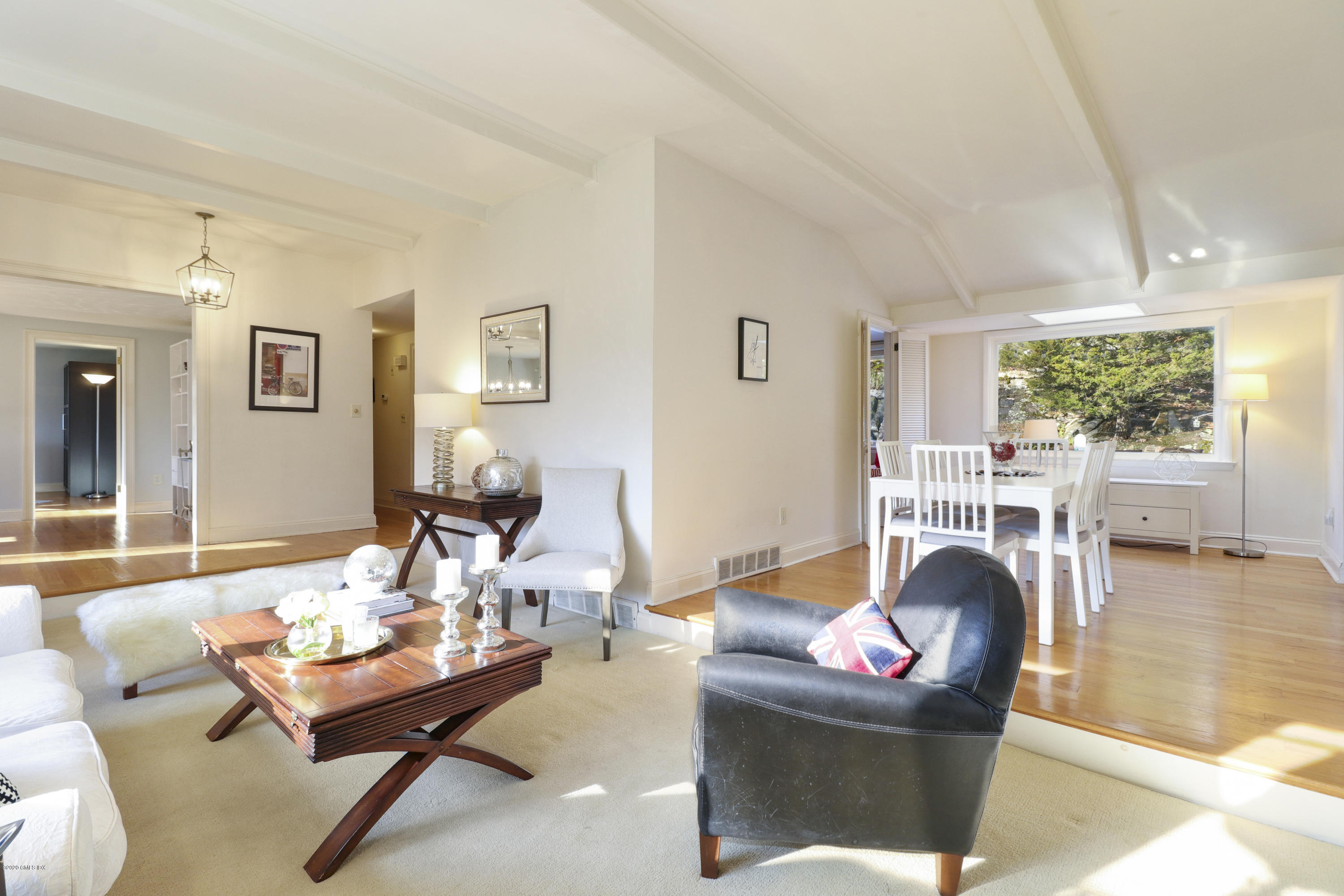 360 Cognewaugh Road Cos Cob, CT 06807 - Photo 4 of 27 001-photo-living-room-7815084