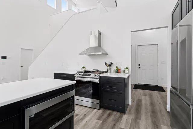 $699,900 | 1021 Gardner Street East, Wayzata, MN 55391