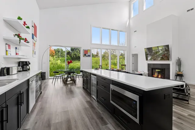 $729,900 | 1021 Gardner Street East, Wayzata, MN 55391