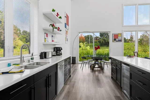 $729,900 | 1021 Gardner Street East, Wayzata, MN 55391