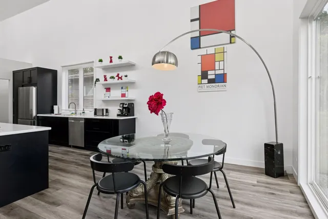 $699,900 | 1021 Gardner Street East, Wayzata, MN 55391