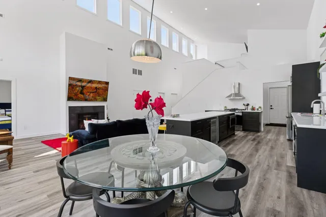 $699,900 | 1021 Gardner Street East, Wayzata, MN 55391