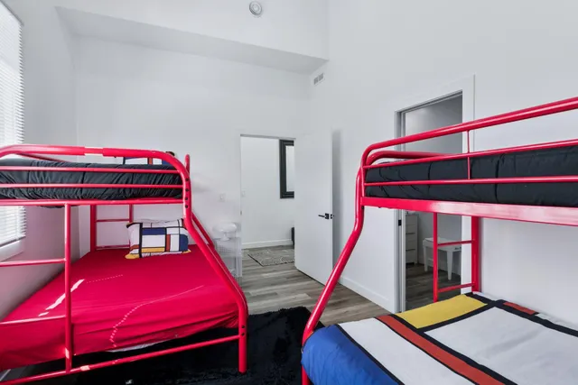 $699,900 | 1021 Gardner Street East, Wayzata, MN 55391