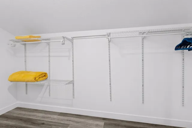 $699,900 | 1021 Gardner Street East, Wayzata, MN 55391