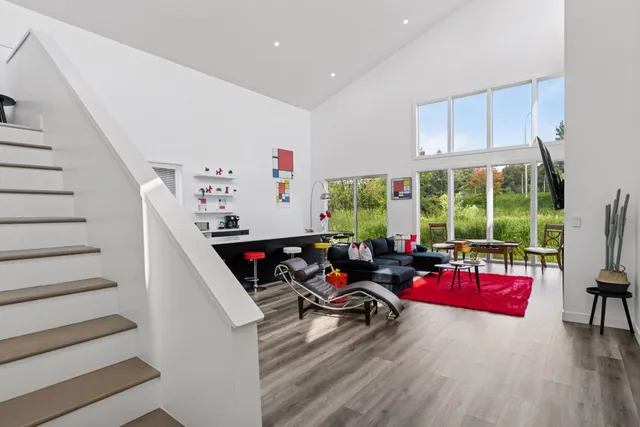 $699,900 | 1021 Gardner Street East, Wayzata, MN 55391