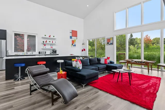 $729,900 | 1021 Gardner Street East, Wayzata, MN 55391