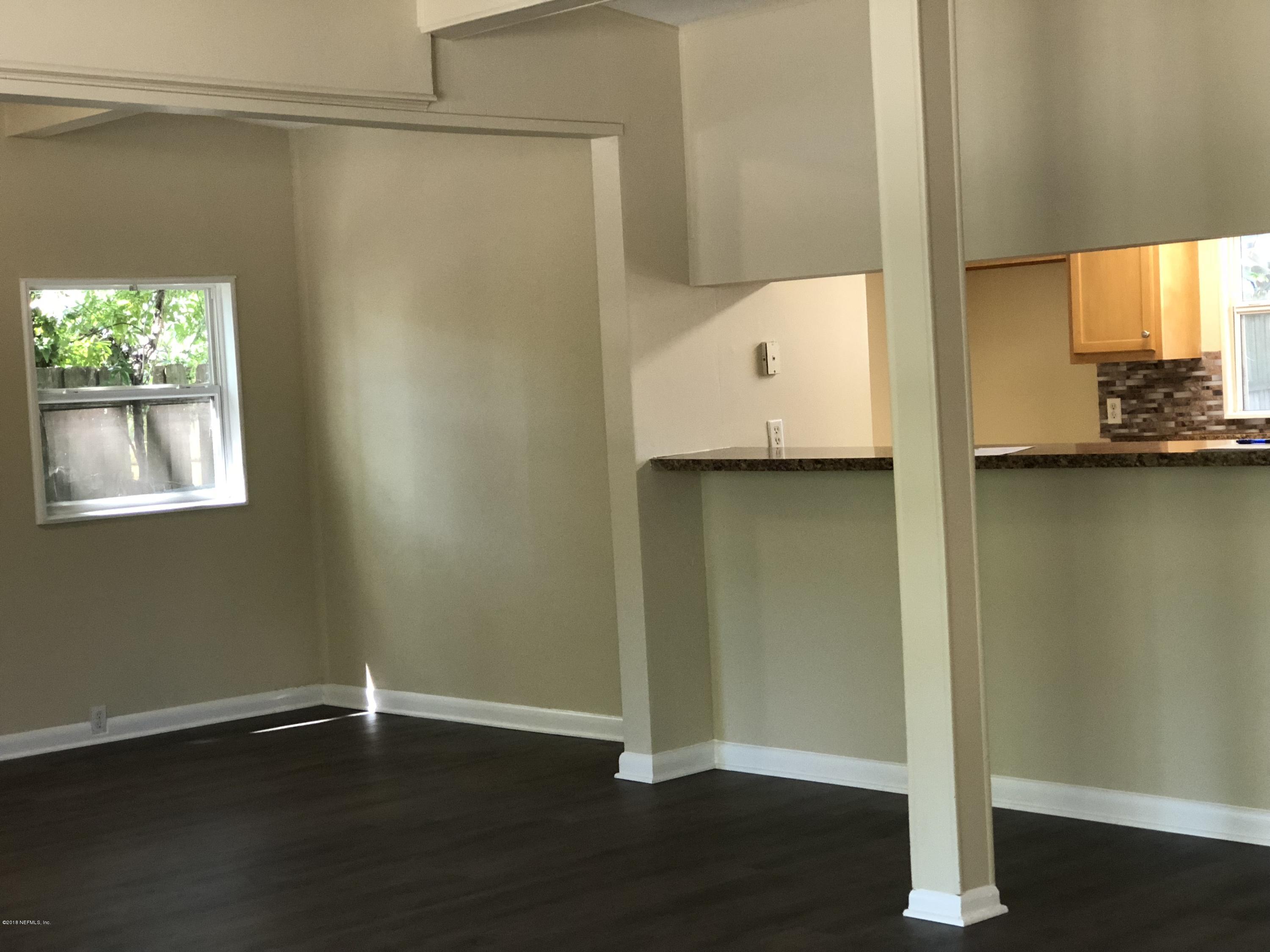 241 Rio Road Jacksonville, FL 32218 - Photo 5 of 17 IMG_3628