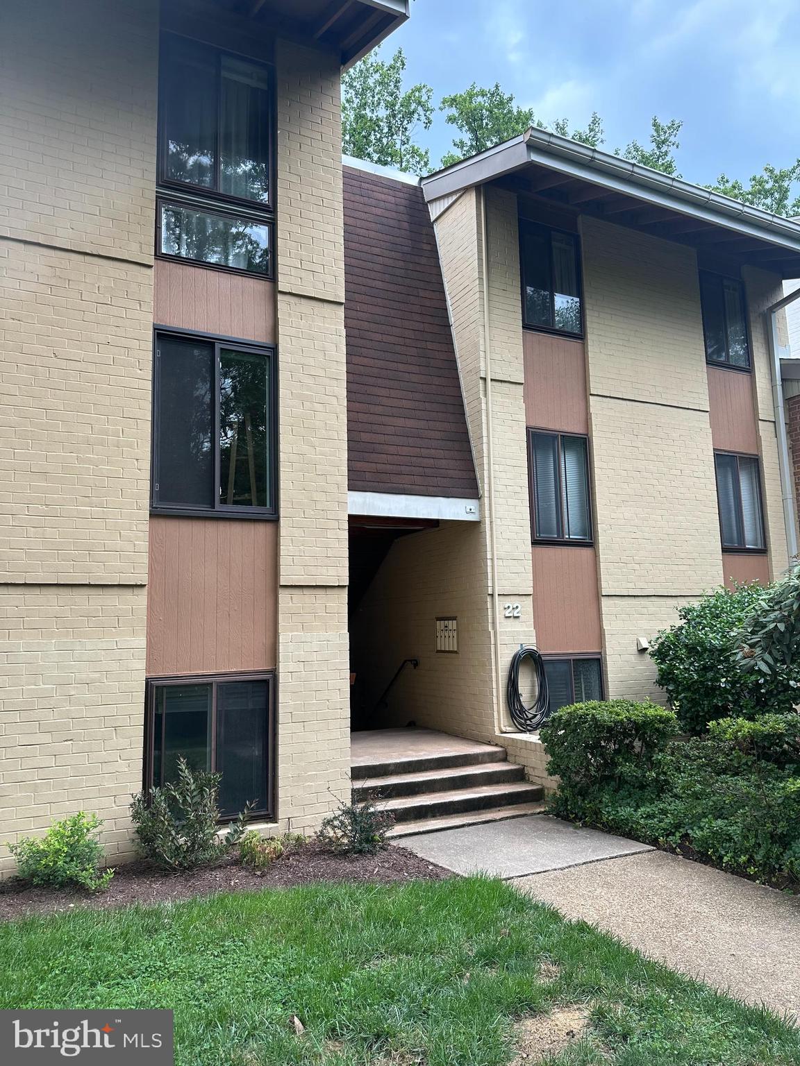 22 Cross Keys Road, Unit 22D Baltimore, MD 21210 - Photo 1 of 16