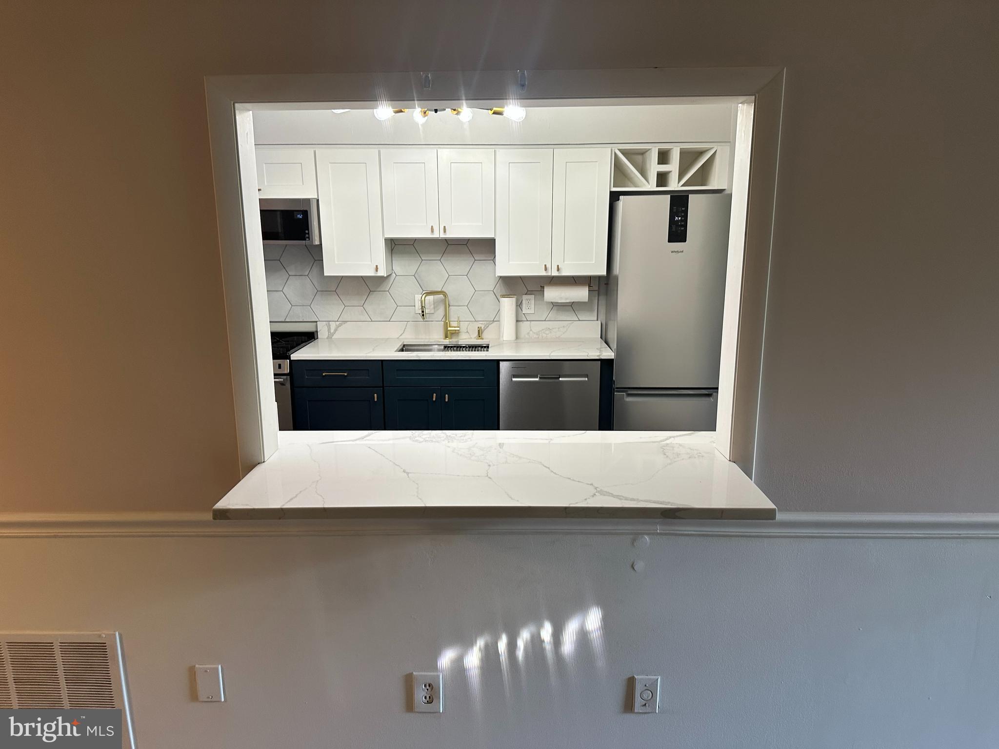 22 Cross Keys Road, Unit 22D Baltimore, MD 21210 - Photo 9 of 16 Pass Thru