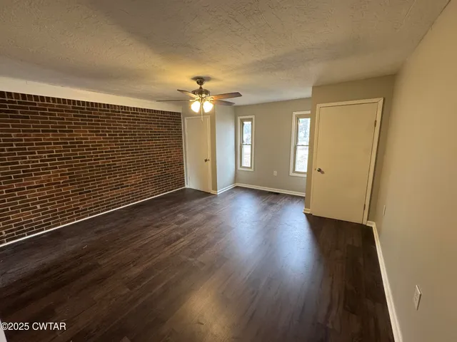 $215,000 | 257 2nd Avenue, Hornbeak, TN 38232