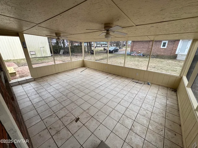 $215,000 | 257 2nd Avenue, Hornbeak, TN 38232