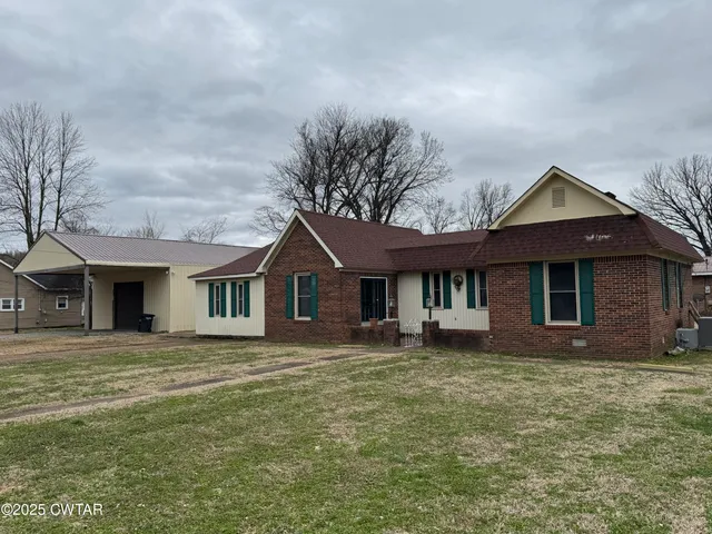 $215,000 | 257 2nd Avenue, Hornbeak, TN 38232