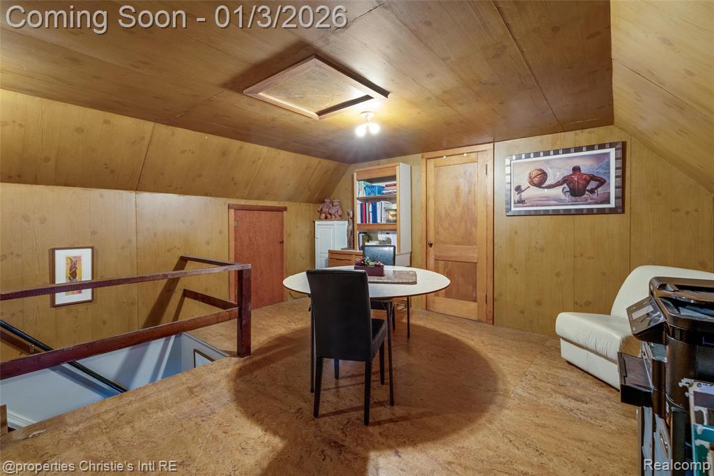 19385 Renfrew Road Detroit, MI 48221 - Photo 38 of 50