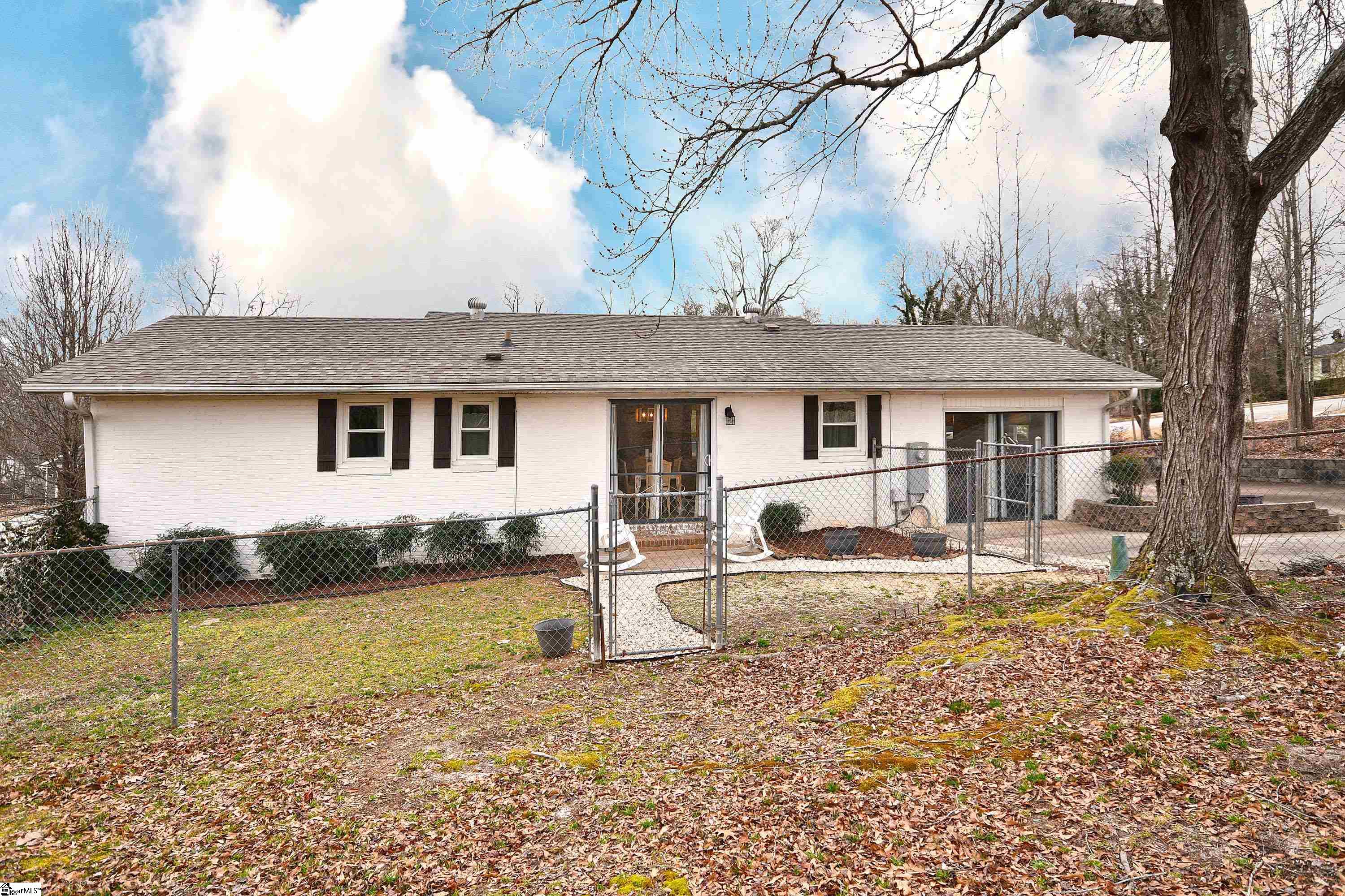 501 Tryon Street Greer, SC 29651 - Photo 31 of 34