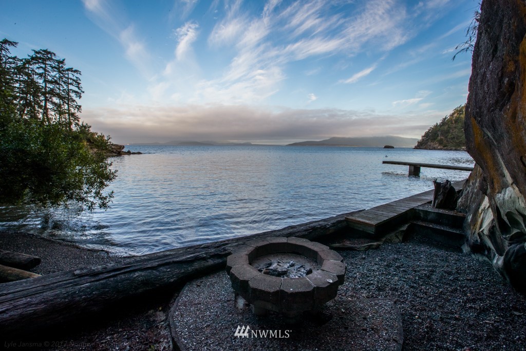 373 Cove Road Bellingham, WA 98229 - Photo 1 of 25