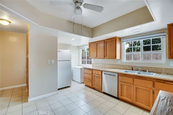 $6,500 | 1015 East Walnut Avenue, Orange, CA 92867