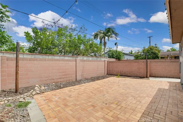 $6,500 | 1015 East Walnut Avenue, Orange, CA 92867