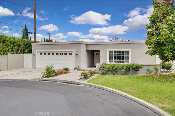 $6,500 | 1015 East Walnut Avenue, Orange, CA 92867