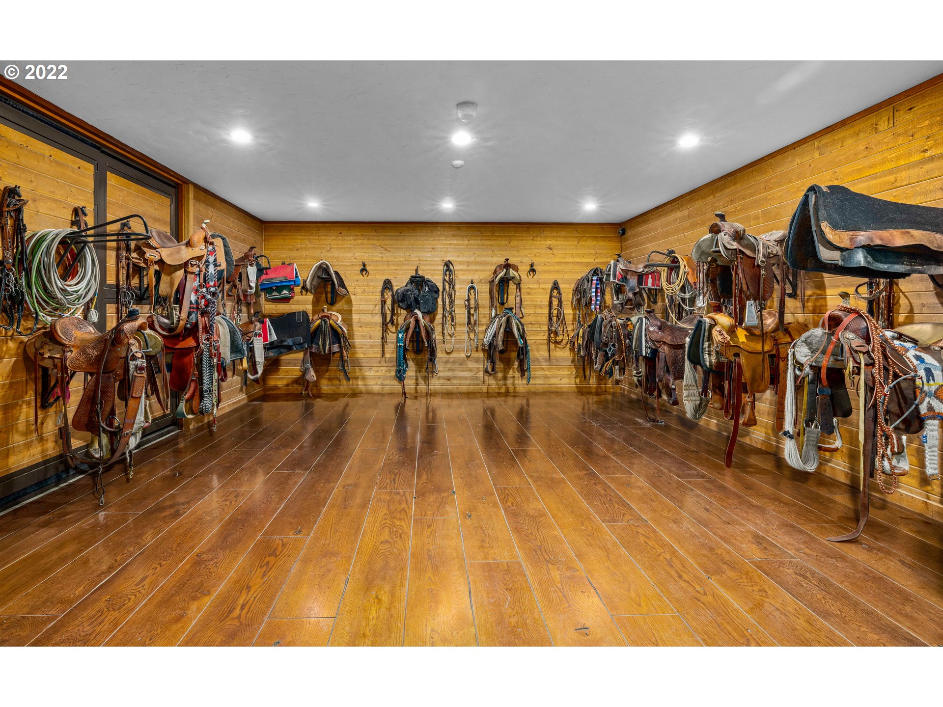 16400 Jordan Road Sisters, OR 97759 - Photo 21 of 32