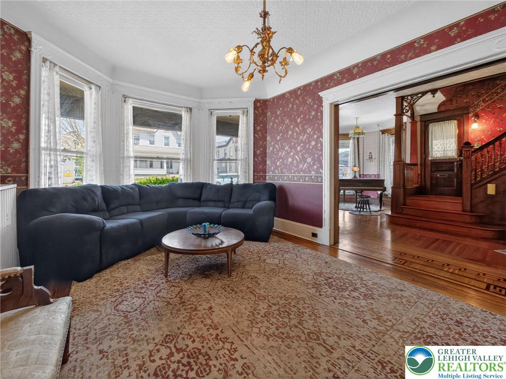 231 Main Street Slatington, PA 18080 - Photo 9 of 44