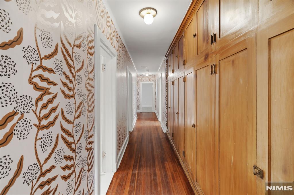 207 Union Street Montclair, NJ 07042 - Photo 39 of 48