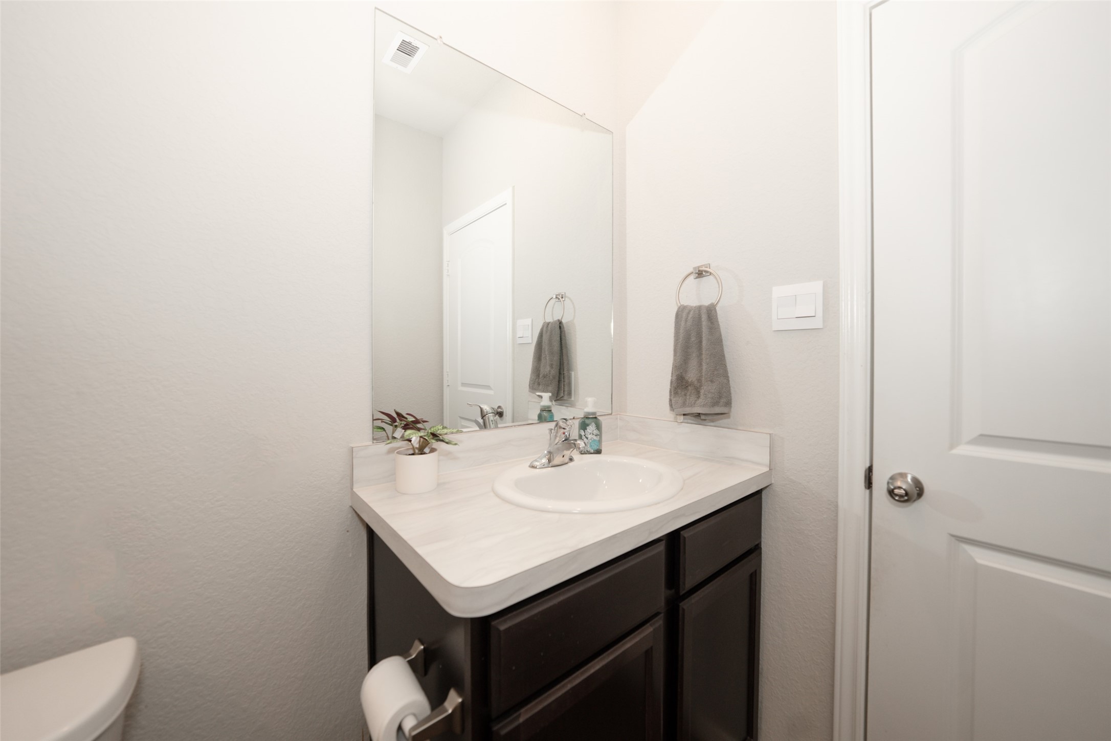 20818 Edmeston Way Katy, TX 77449 - Photo 30 of 32 a bathroom with a sink and a toilet