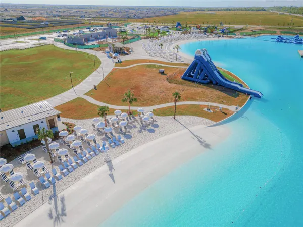 $2,299 | 1793 North Peach Creek Drive, Unit A, Dayton, TX 77535