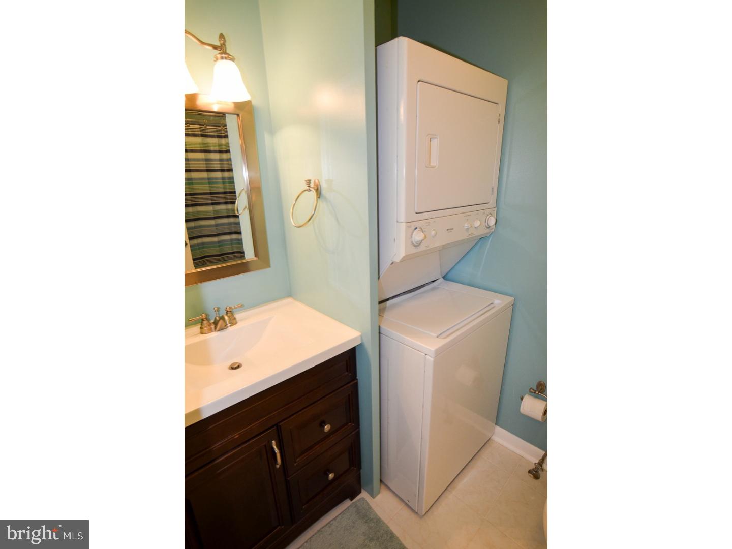 2723 Eagle Road West Chester, PA 19382 - Photo 13 of 25 Bathroom