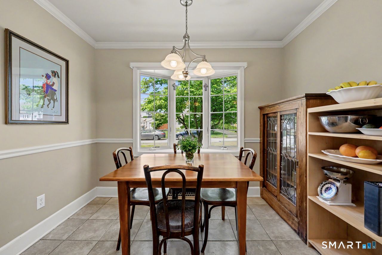 39 Austin Road Milford, CT 06460 - Photo 12 of 37