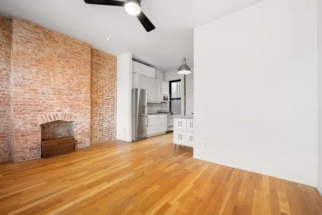 $525,000 | 58 West 105th Street, Unit 5A | Upper West Side