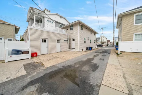 $449,000 | 308 East 11th Street, Unit C, Ocean City, NJ 08226