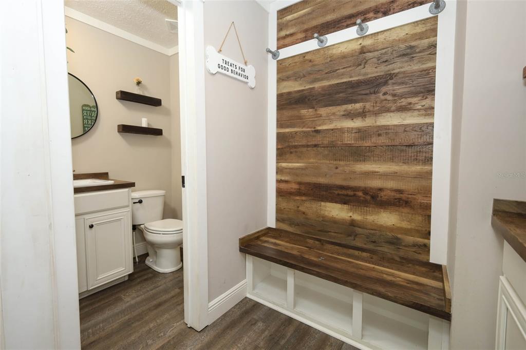 2269 Mullet Lake Park Road Geneva, FL 32732 - Photo 39 of 76 a bathroom with a toilet and a shower