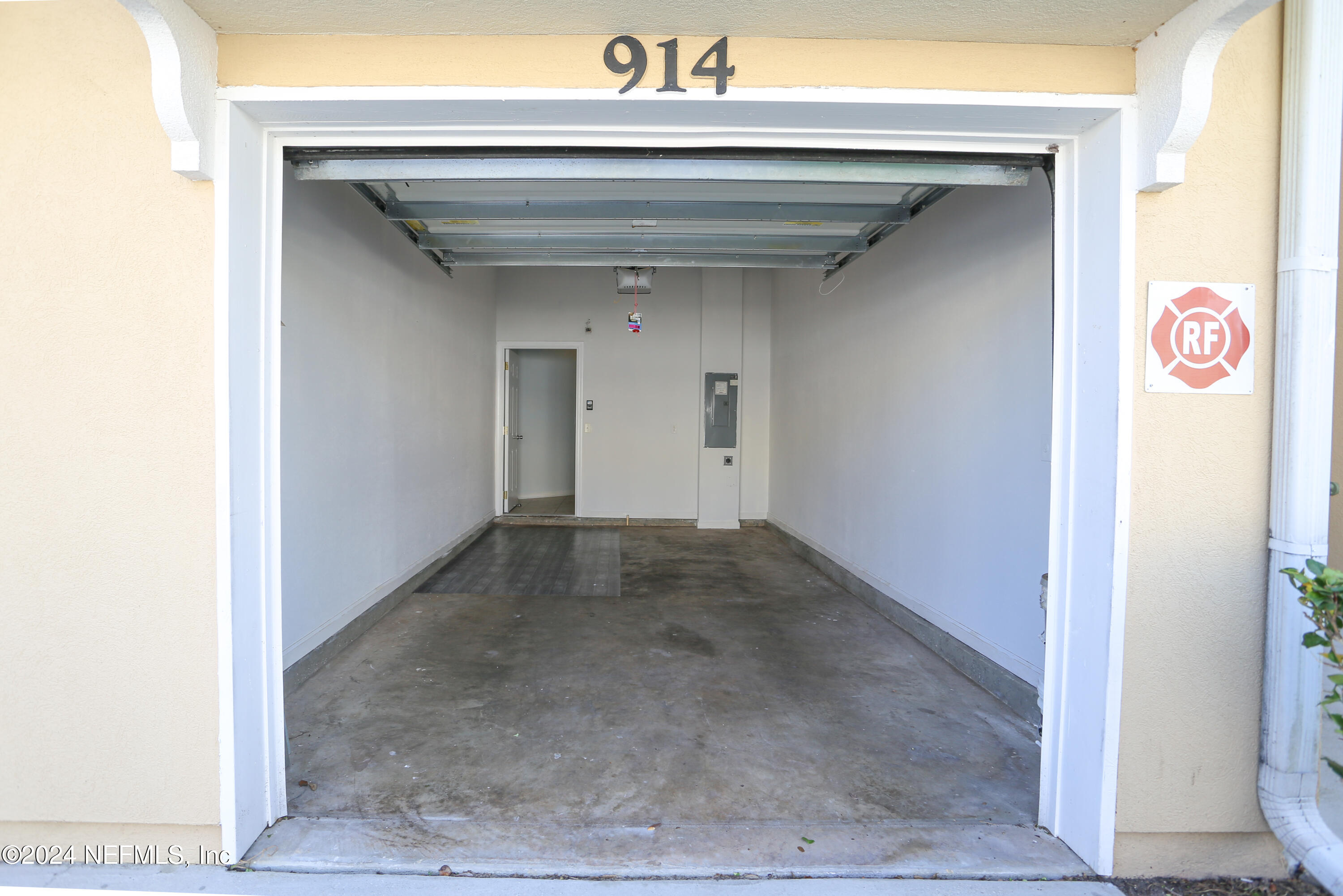 914 Golden Lake Loop St. Augustine, FL 32084 - Photo 27 of 37 28. Attached One Car Garage with Opener