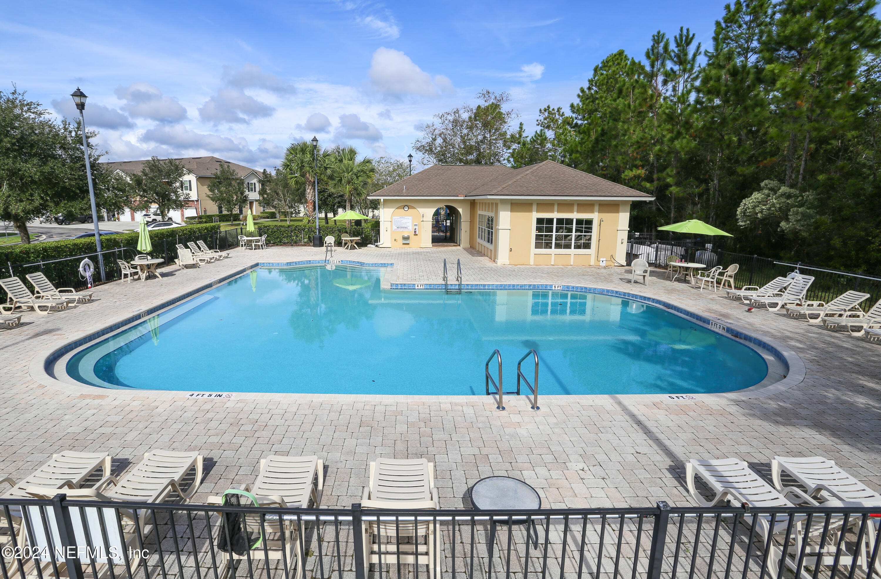 914 Golden Lake Loop St. Augustine, FL 32084 - Photo 32 of 37 33. Community Pool