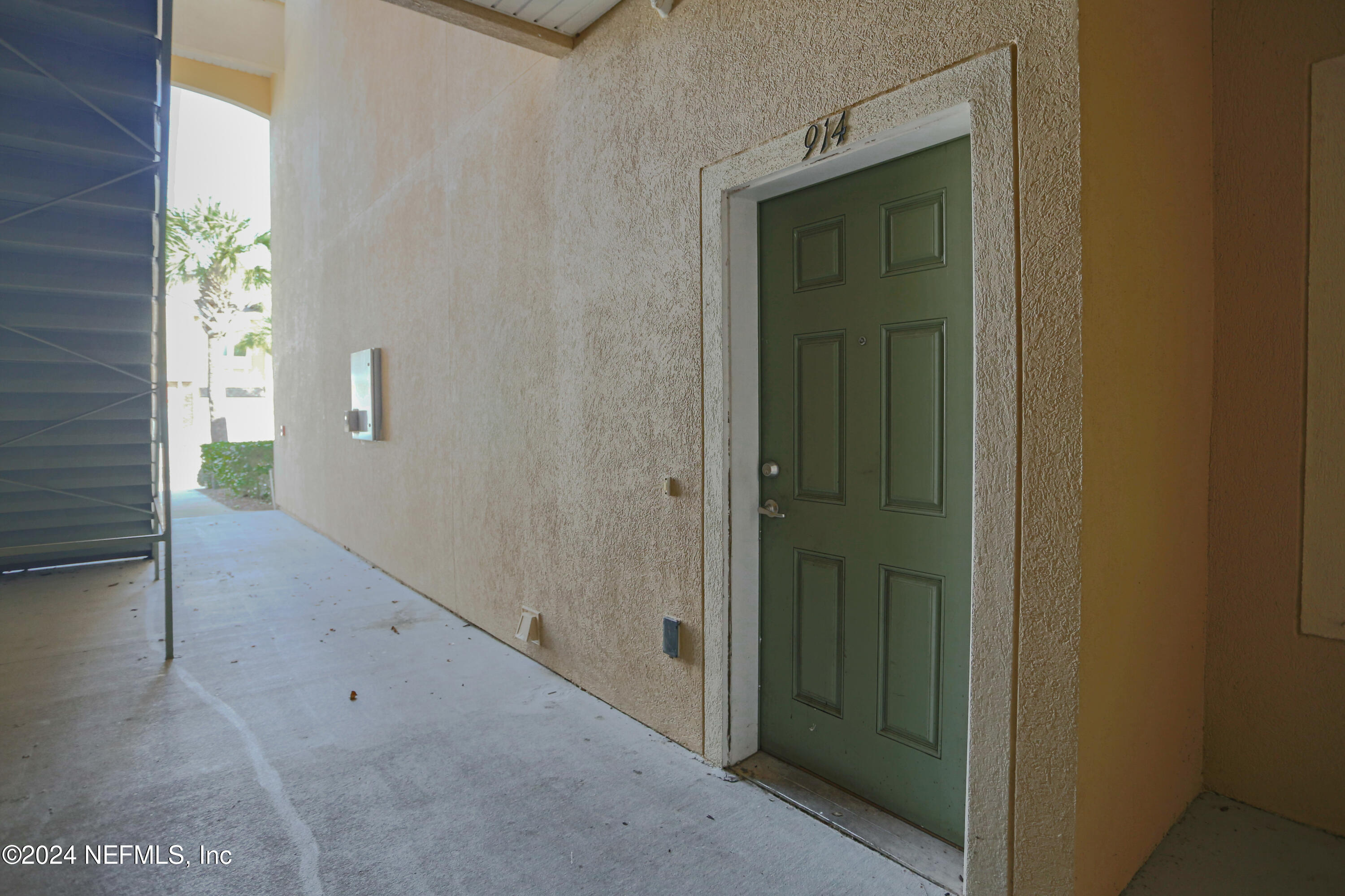 914 Golden Lake Loop St. Augustine, FL 32084 - Photo 6 of 37 5. Front Entrance