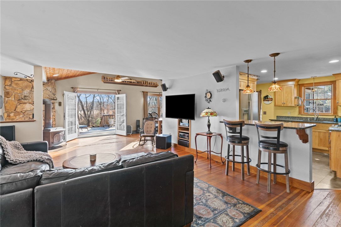 3 Dorset Mill Road Exeter, RI 02822 - Photo 11 of 49