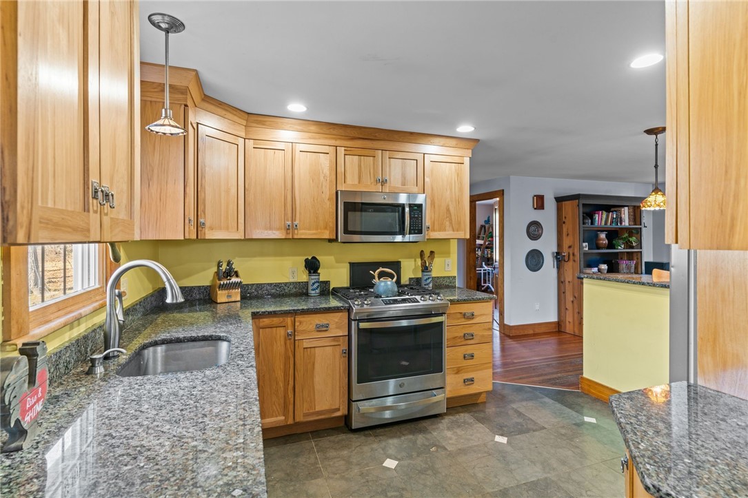 3 Dorset Mill Road Exeter, RI 02822 - Photo 21 of 49