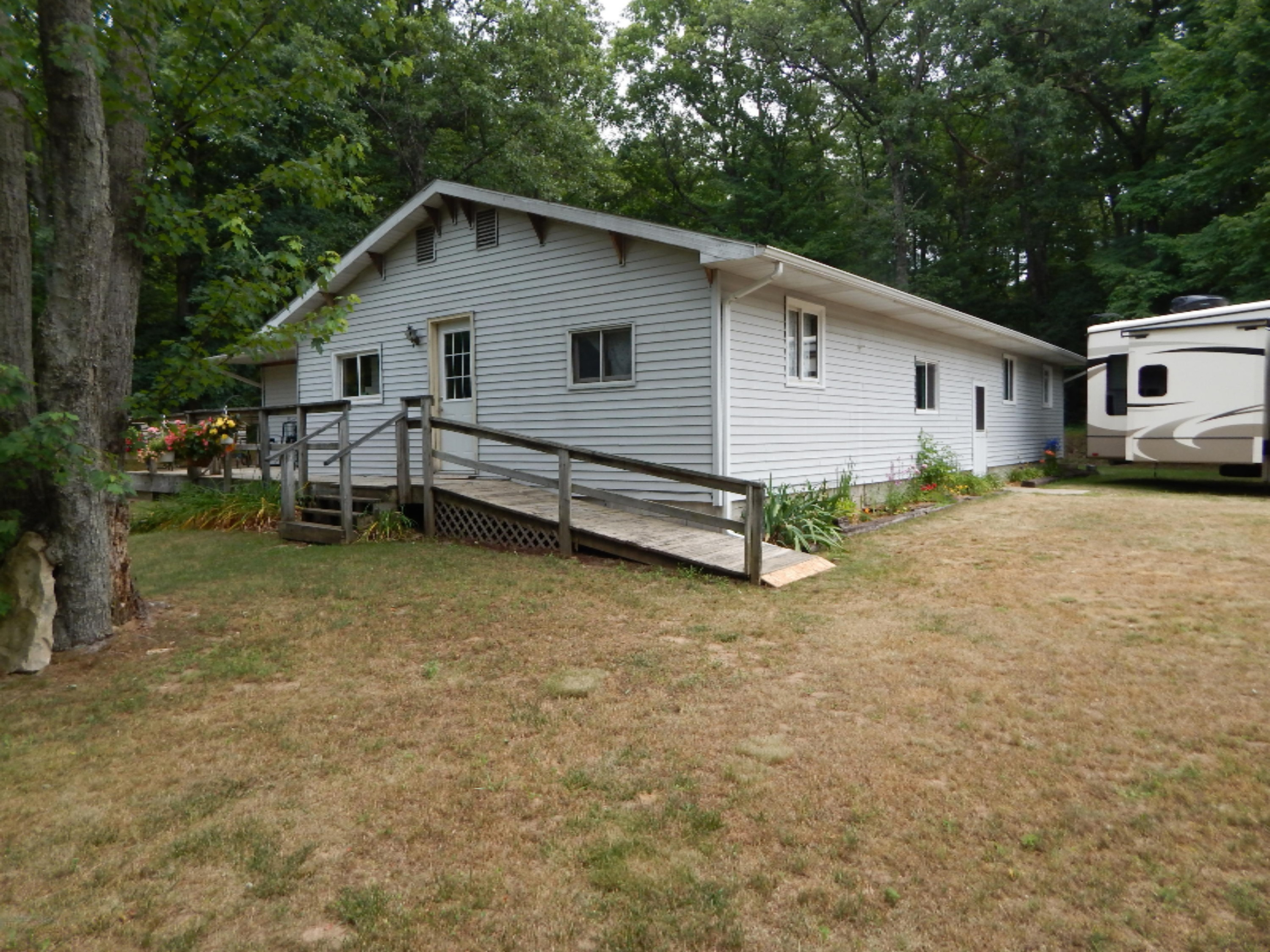 6506 East Baseline Road White Cloud, MI 49349 - Photo 6 of 36 DSCN3779