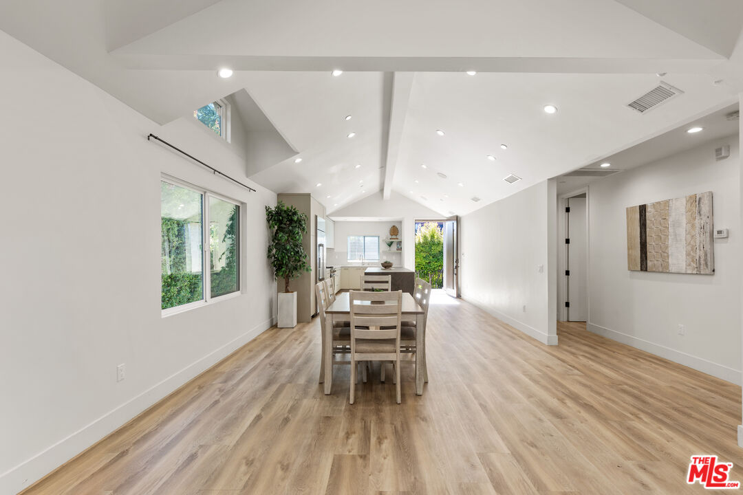 6743 Colgate Avenue Los Angeles, CA 90048 - Photo 6 of 19