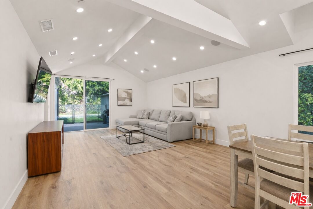 6743 Colgate Avenue Los Angeles, CA 90048 - Photo 8 of 19